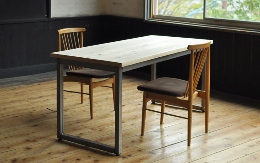 安い販促品 ダイニング テーブル　机　無垢材 オシャレ　木製　(o5271) センターテーブル